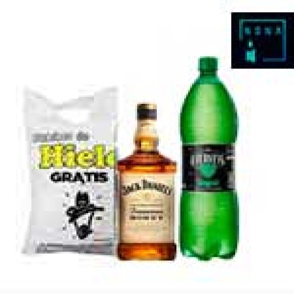 Whisky jack daniels honey + gingerel + hielo
